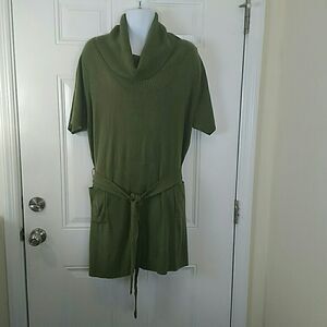 Taillissime long green cowl neck pullover sweater